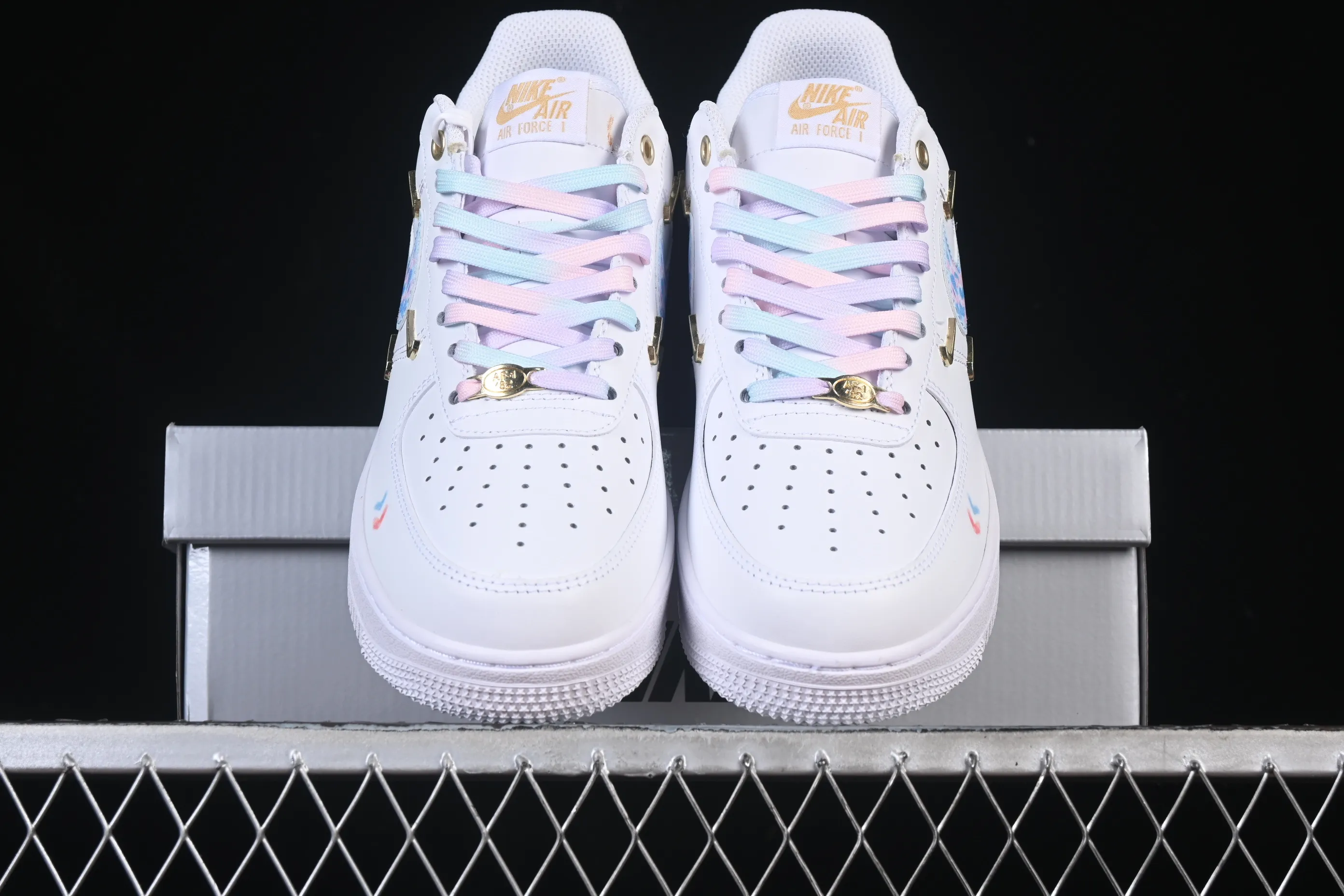 All categories Nk Air Force 1 Air Force series Nk Air Force 1 Low Air Force low-top Nike Air Force 1'07 Low Four-hook Monet impression Air Force 1 low-top casual sneakers ZH0316-105